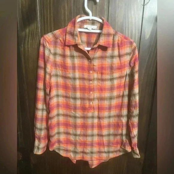 beachlunchlounge Plaid Flannel Button Down Shirt - Picture 2 of 10